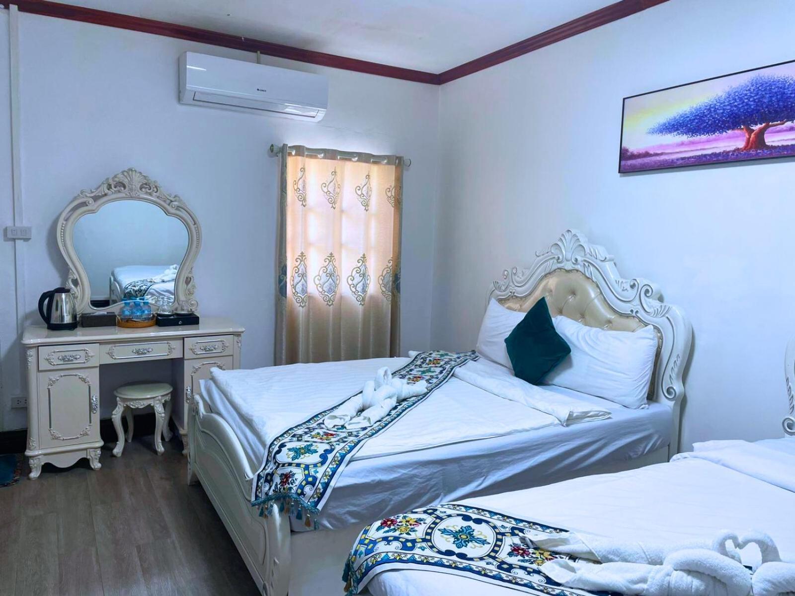 Monsane Villa Luang Prabang Esterno foto